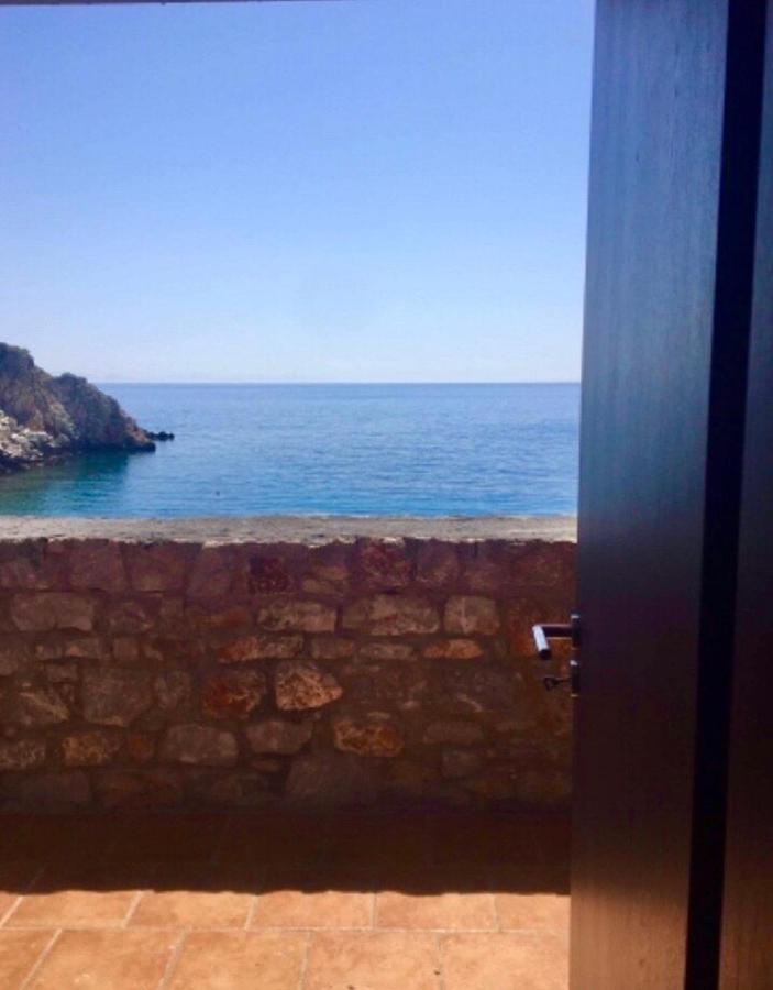 Lalloudes Seaside Accommodation Exo Nimfion Extérieur photo