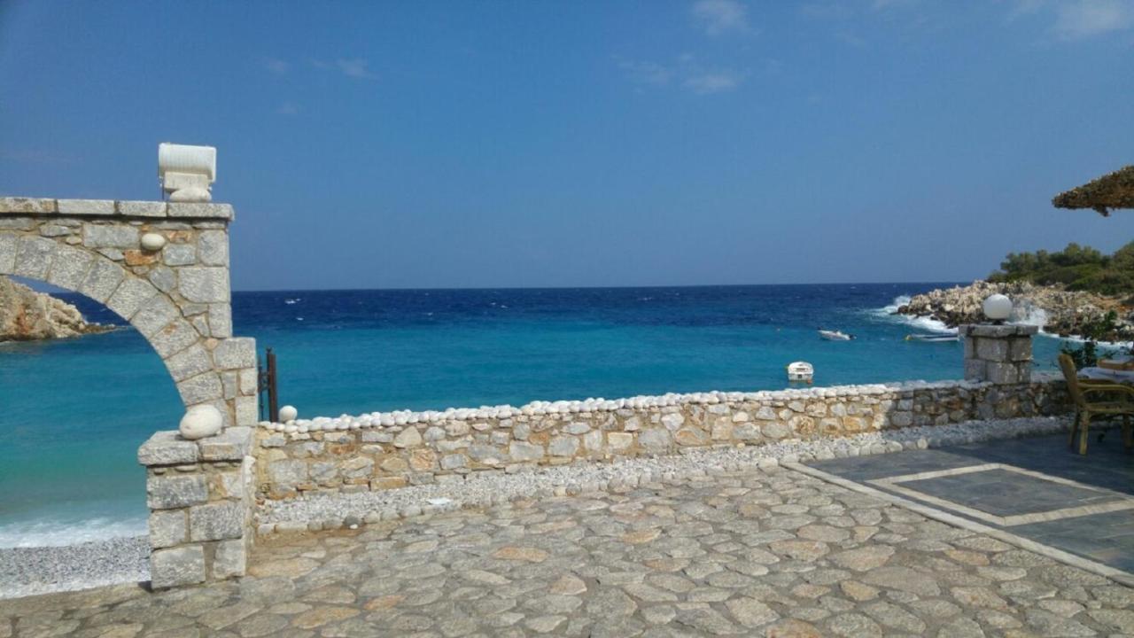 Lalloudes Seaside Accommodation Exo Nimfion Extérieur photo